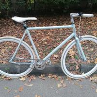 Bici globe azzurra 26