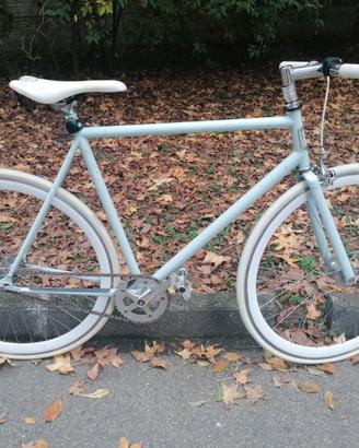 Bici globe azzurra 26