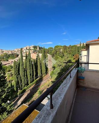 4 LOCALI A PERUGIA