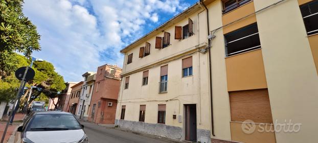 Casa indipendente a La Caletta 50 mt dal mare