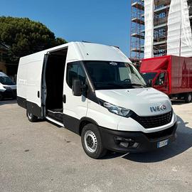 NEW IVECO DAILY 35S14 PASSO 4100 FURG 2022