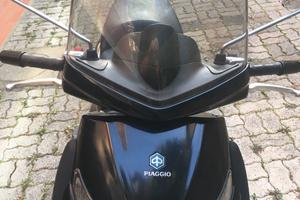 Beverly 250 nero del 2005