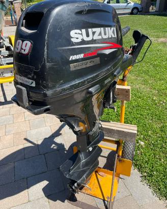 Suzuki 9.9 - 4 tempi