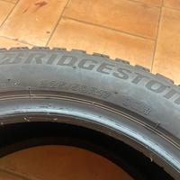 Gomme neve 225-50 R17