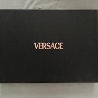 Sciarpa e berretto Versace