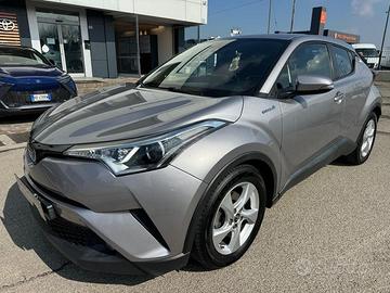 Toyota C-HR 1.8 HV E-CVT Active