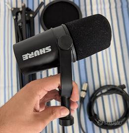 Microfono Shure MV7X XLR