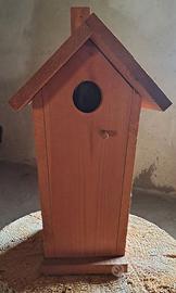 Casetta di legno per uccellini