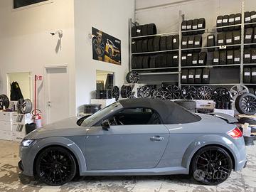 Cerchi NUOVI Audi TT raggio 20 cod.3984