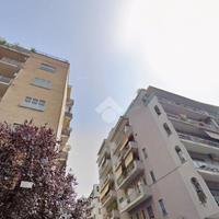 2 LOCALI A ROMA