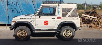 Suzuki samurai 