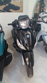 Piaggio Medley 125