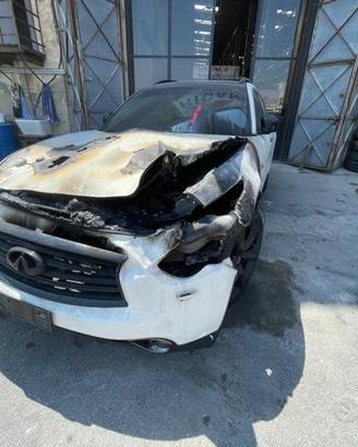 Ricambi Infiniti QX70 3.0D 238cv del 2015