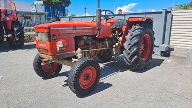 Trattore Zetor 5711