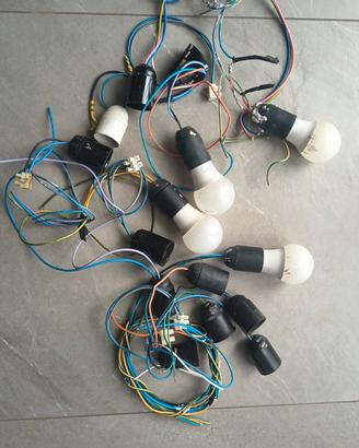 15x frutti portalampada E27 + 4x lampadine 60W