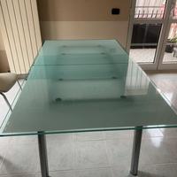 Tavolo in vetro Calligaris