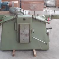 Pialla a filo spessore