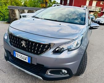 Peugeot 2008 BlueHDi 100 S&S Allure!!!!!!!!!