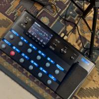 Line 6 HELIX FLOOR (1 anno di vita) + Backpack