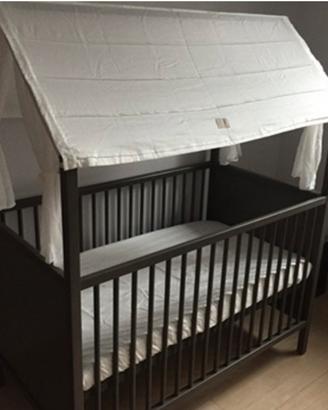 Lettino bimbo + cassettiera con fasciatoio Stokke