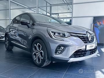 Renault Captur 1.6 e-tech full hybrid techno 145cv