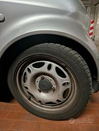4 Cerchi in ferro Smart (3 fori) + Gomme Invernali