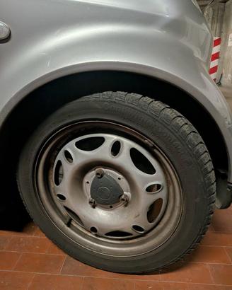 4 Cerchi in ferro Smart (3 fori) + Gomme Invernali