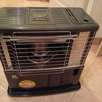 Stufa a combustibile liquido Kero 260