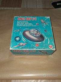 Space X-5 navicella in latta funzionante vintage