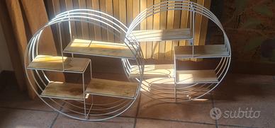 Portaoggetti pensili bianco e legno