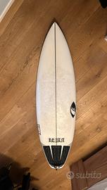 Tavola da surf sharpeye storm 5’10