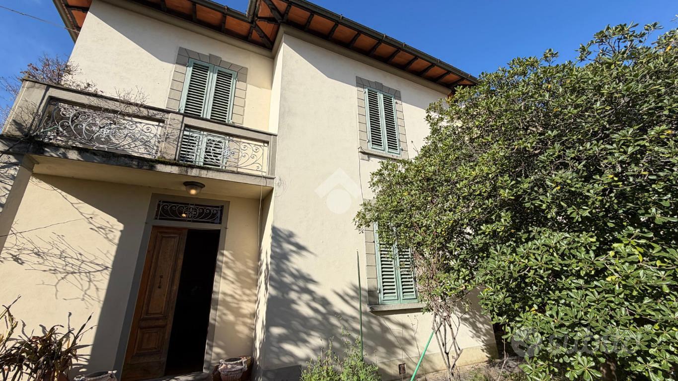 CASA INDIPENDENTE A PISTOIA