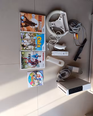 console wii + volante + 4 giochi 