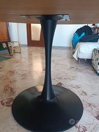 Tavolo rotondo stile Tulip