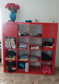 Mobile rosso componibile da soggiorno