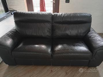 Divano in pelle nero Poltrone e Sofa'
