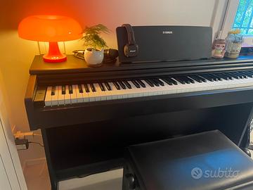 Pianoforte digitale yamaha ydp-105