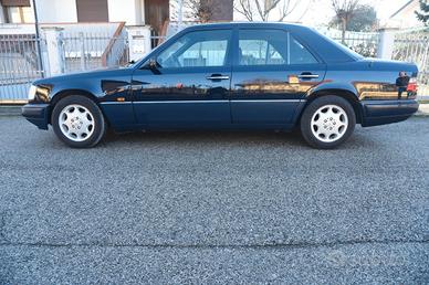 Mercedes Benz E200 16v - W124