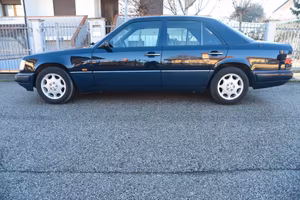 Mercedes Benz E200 16v - W124