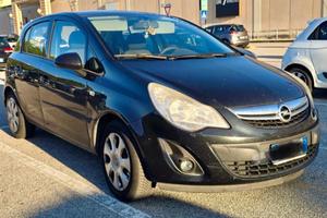 Opel corsa 1.2 85CV benzina gpl 2013