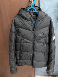 Giubbotto Piumino Nike con Cappuccio Nero