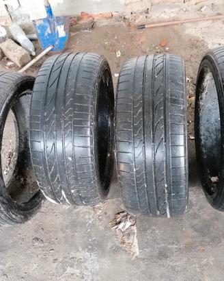 gomme Bridgestone 225 45 18