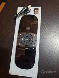 Telecomando universale con tastiera e Air Mouse