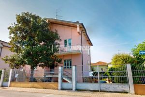 Trilocale termoautonomo in contesto di due unità