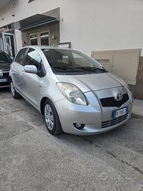 Toyota Yaris 1.4 D-4D 5 porte