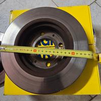 DISCHI FRENO DIAMETRO 24 CM ANTERIORI