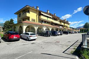 3 LOCALI A OGGIONO