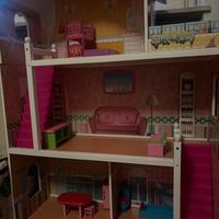 Casa barbie in legno con accessori