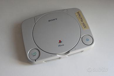 Ricambio parti console sony Psone guasta
