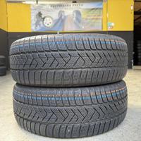 2 Gomme 225/55R17 97H Pirelli Invernali 90%residui